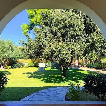 Nyaraló Breezy Garden Hideaway In Pula