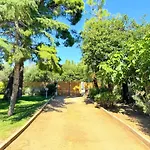 Holiday home Breezy Garden Hideaway In Pula, Private Garden Pula