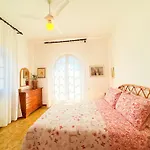 Holiday home Breezy Garden Hideaway In Pula, Private Garden Pula