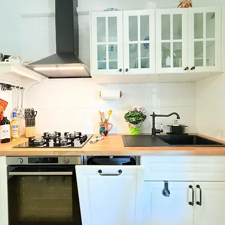 Σπίτι διακοπών Breezy Garden Hideaway In Pula, Private Garden Pula