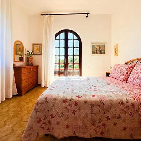 Σπίτι διακοπών Breezy Garden Hideaway In Pula, Private Garden