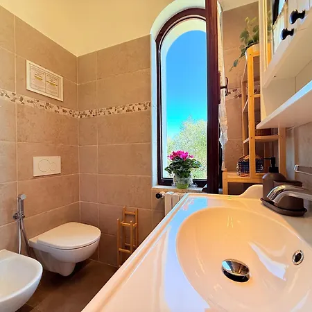 Breezy Garden Hideaway In Pula, Private Garden Σπίτι διακοπών *